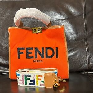 Elegant Orange Women's Handbag